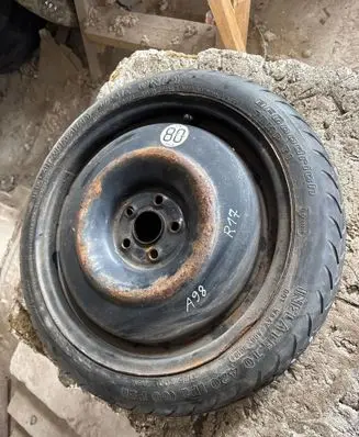 Toyota Avensis T250 R17 spare wheel 