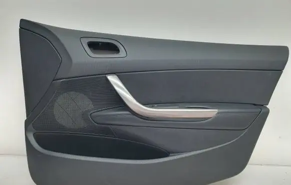 Peugeot 308 Front door card panel trim