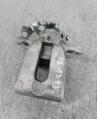 Opel Astra H Rear brake caliper