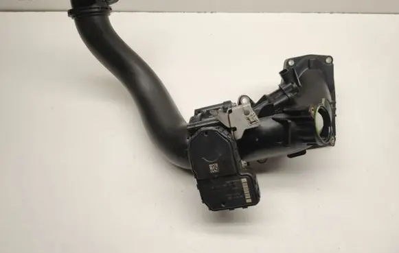 Mercedes-Benz SLK R172 Throttle valve A6510900470