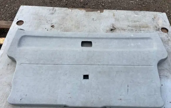 Volkswagen Transporter - Caravelle T4 Tailgate trim 705867601A