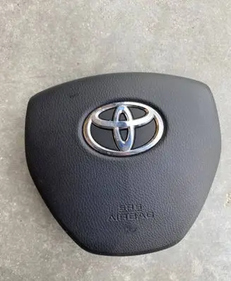 Toyota Auris E180 Steering wheel airbag 4513002450 0424540141