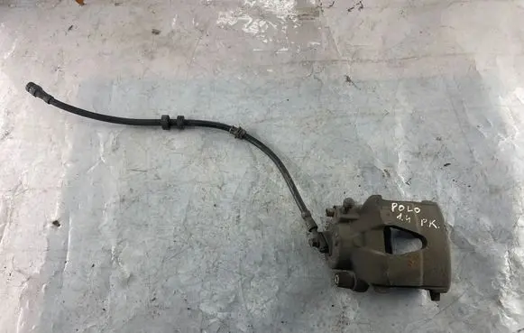 Volkswagen Polo IV 9N3 Front brake caliper