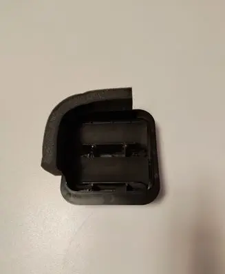 Quarter panel pressure vent