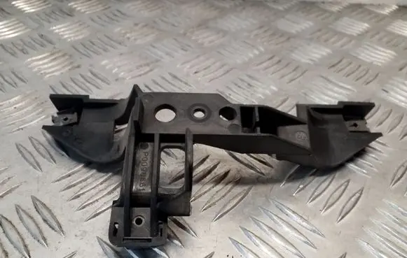 Volkswagen Touareg I Other exterior part 7L6863843