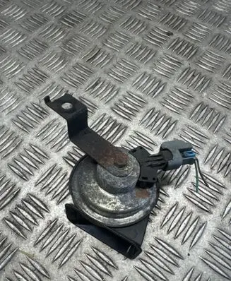 Nissan Qashqai Horn signal 9089900 A046522