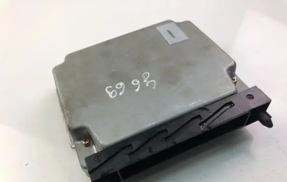 Volvo S80 Engine control unit/module ECU 09497544A