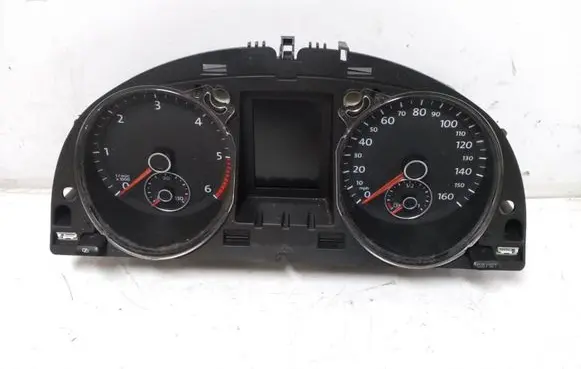 Volkswagen PASSAT B7 Speedometer (instrument cluster) 3AA920970A A2C53219792