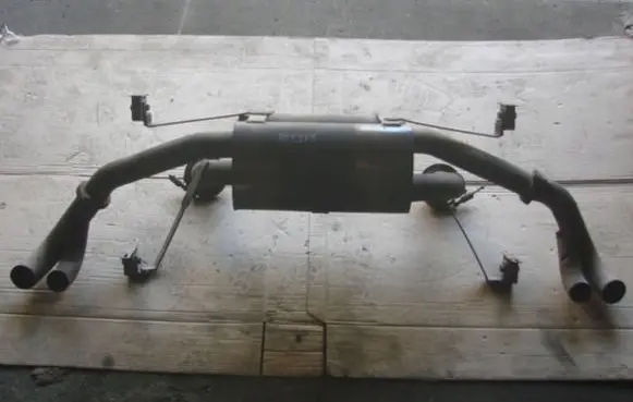 Audi R8 42 Rear muffler/silencer tail pipe 84242FSI