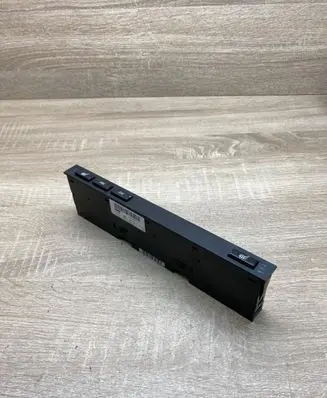 BMW 5 E39 Seat heating switch 8373776