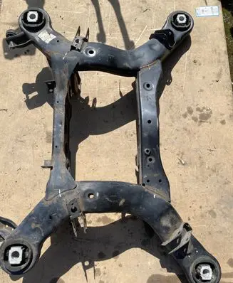 Jeep Grand Cherokee Rear subframe 3012E096B 83D099