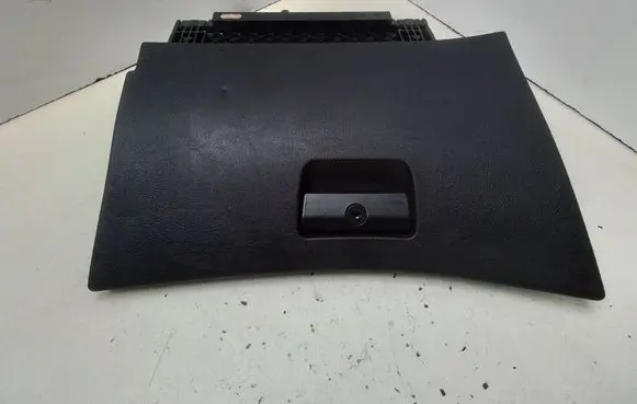 BMW 3 E46 Glove box lid/cover 8203822