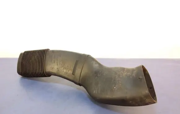 BMW X3 F25 Air intake hose/pipe 7811028