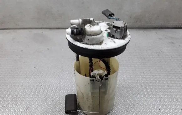 Toyota Avensis T250 Fuel level sensor 0580300013