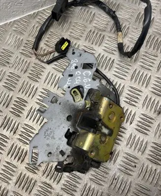 Chrysler Grand Voyager IV Rear door lock