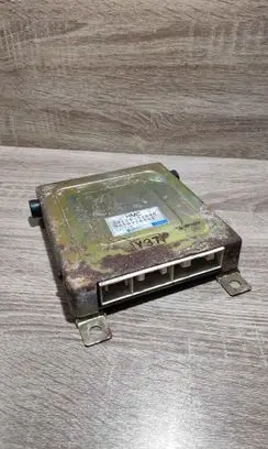 Hyundai Coupe Engine control unit/module ECU 3911032945 9050930012