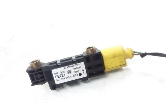 Audi A6 S6 C5 4B Airbag deployment crash/impact sensor 8E0959643A