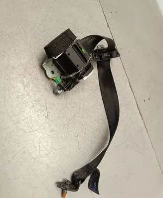 Volvo S60 Rear seatbelt P039818856 010000000000 1P000034147923A