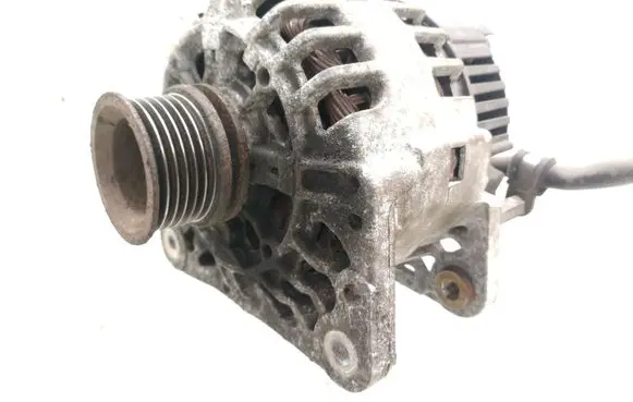 Seat Ibiza III (6L) Generator/alternator 037903025T