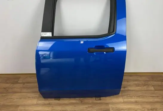 Ford Maverick Rear door
