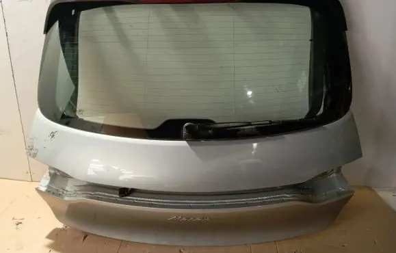 Porsche Macan (95B) Tailgate/trunk/boot lid 95B827123