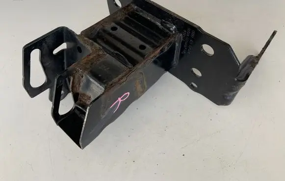 Audi Q7 4L Front bumper shock/impact absorber 4L0807134C