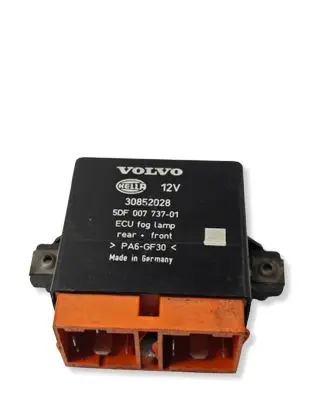 Volvo S40, V40 Other relay 30852028 5DF00773701 PA6GF30