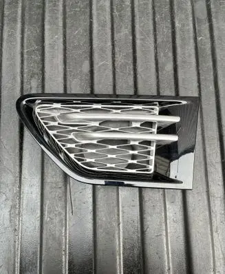 Land Rover Range Rover Sport L494 Fender grill AH3216A415AAW 22091900 LH22081000