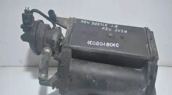 Volkswagen New Beetle Active carbon filter fuel vapour canister 1C0201801C