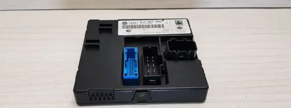 Audi Q7 4L Comfort/convenience module 4L0907289 31012007 4L0910289C