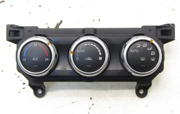 Mazda CX-3 Climate control unit 1048