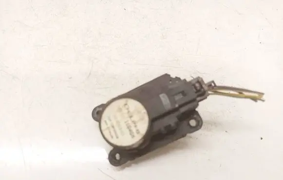 Opel Astra H Air flap motor/actuator 52406340