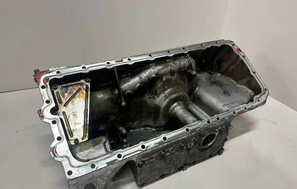BMW X5 E70 Oil sump 7570403