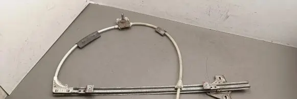 Iveco Daily 3rd gen Front door manual window regulator P0M4344S19