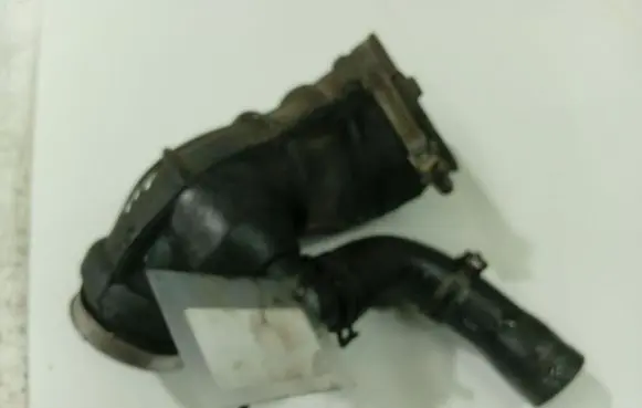 Opel Zafira A Air intake hose/pipe 
