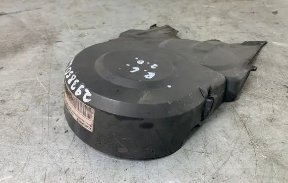 Volkswagen PASSAT B6 Timing belt guard (cover) 045109107F