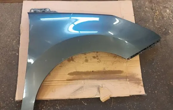 Peugeot 5008 Fender