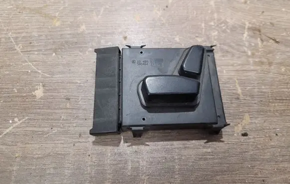 Chrysler Town u0026 Country V Seat control switch 56049433AE