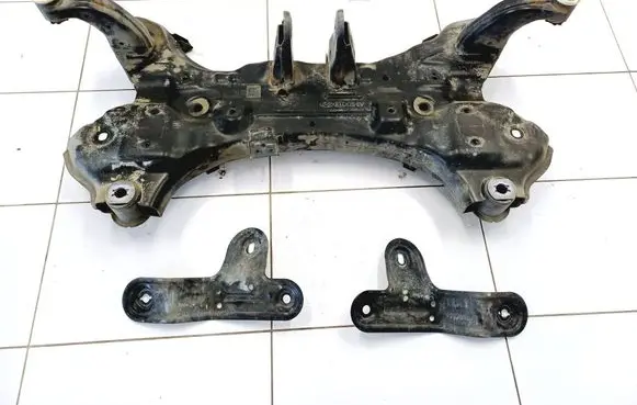 Hyundai Kona I Front subframe 62401K4000