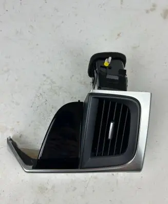 Jaguar I-Pace Dashboard air vent grill cover trim J9D3018B08AB 15M3F2019 029792
