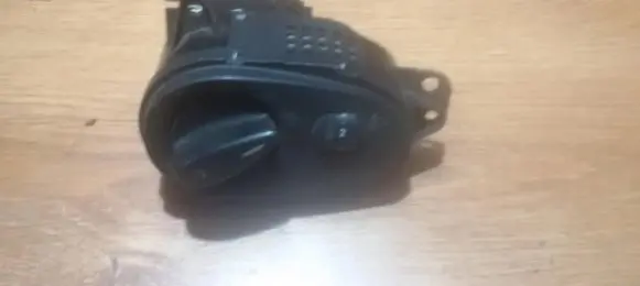 Ford Focus Light switch 98ag13a024ch
