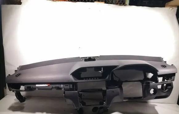 Mercedes-Benz E W212 Dashboard A2126804400