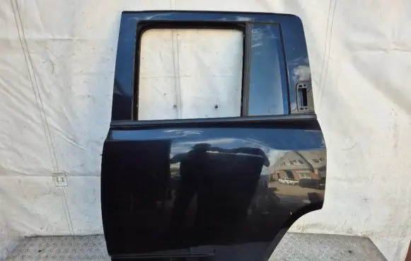 Jeep Compass Rear door