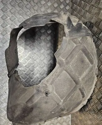 Volkswagen Touareg II Front wheel arch liner splash guards 