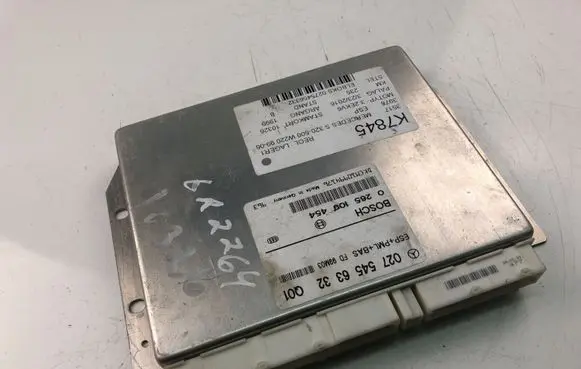 Mercedes-Benz S W220 Engine control unit/module 0275456332