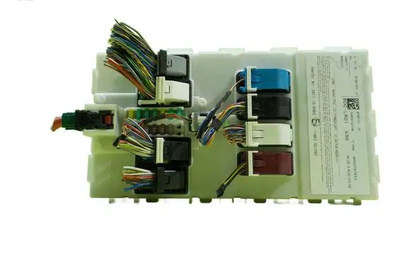 BMW 2 F45 Fuse box set 8796101 BEZPIECZNIKOW