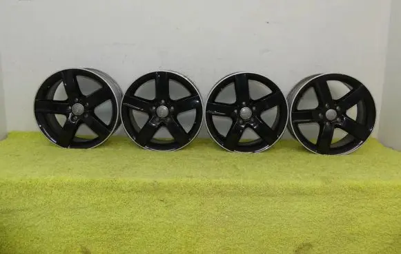 Audi Q5 SQ5 R17 alloy rim 8r0071497