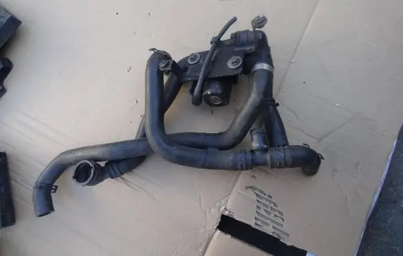Volkswagen Golf V Heater radiator pipe/hose 1K0122073AJ