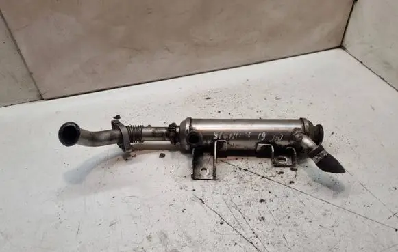 Opel Signum EGR valve cooler 55182590