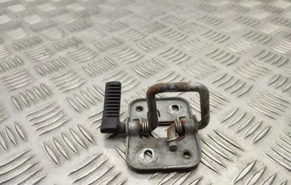 Volkswagen Golf VII Engine bonnet/hood lock/latch loop/hook 5G0823186B